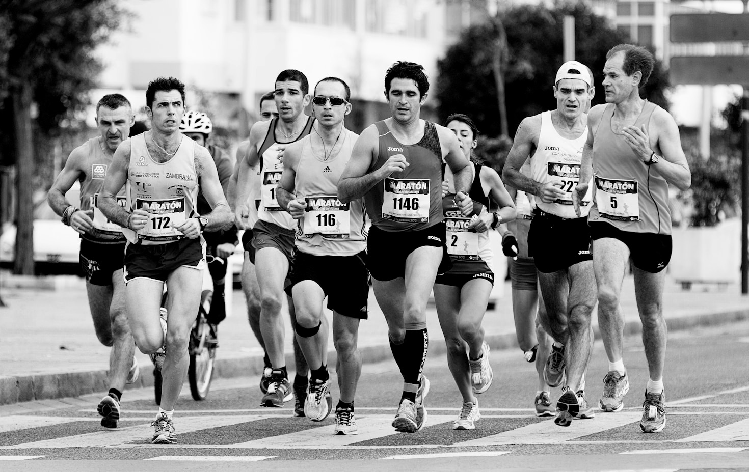 The Health Benefits of Running with Friends